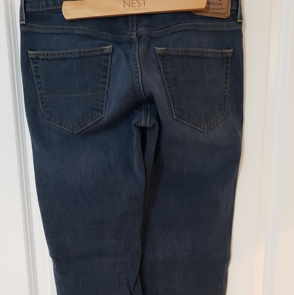 Ladies Levi Strauss & Co. Jeans - Picture 8 of 9